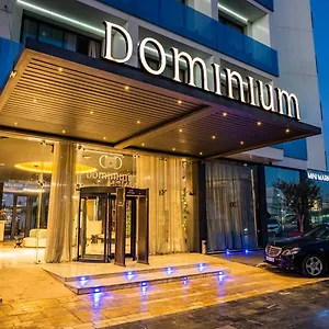 Dominium فندق